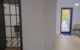 Casă renovată integral – ideală pentru birou/cabinet, sediu de firma - Poză 12