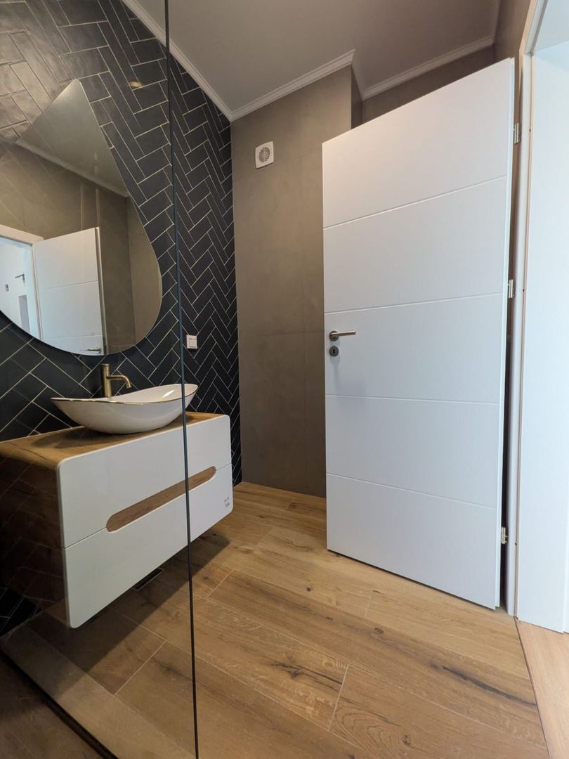 Apartament cu 3 camere, zona Eroilor, Floresti - Poză 11