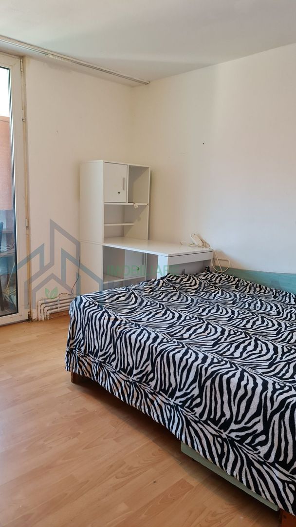 Apartament 2 camere decomandat, 39 mp, mansardă, acoperiș nou, Mircea cel Bătrân, Iași - Poză 3