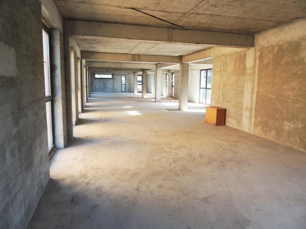 Imobil  ideal pentru business | Parcare subterana | Trafic Intens - Poză 4