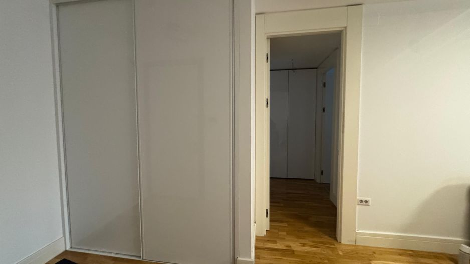 2 CAMERE | THE ADDRESS 102 || BARBU VACARESCU - Poză 13