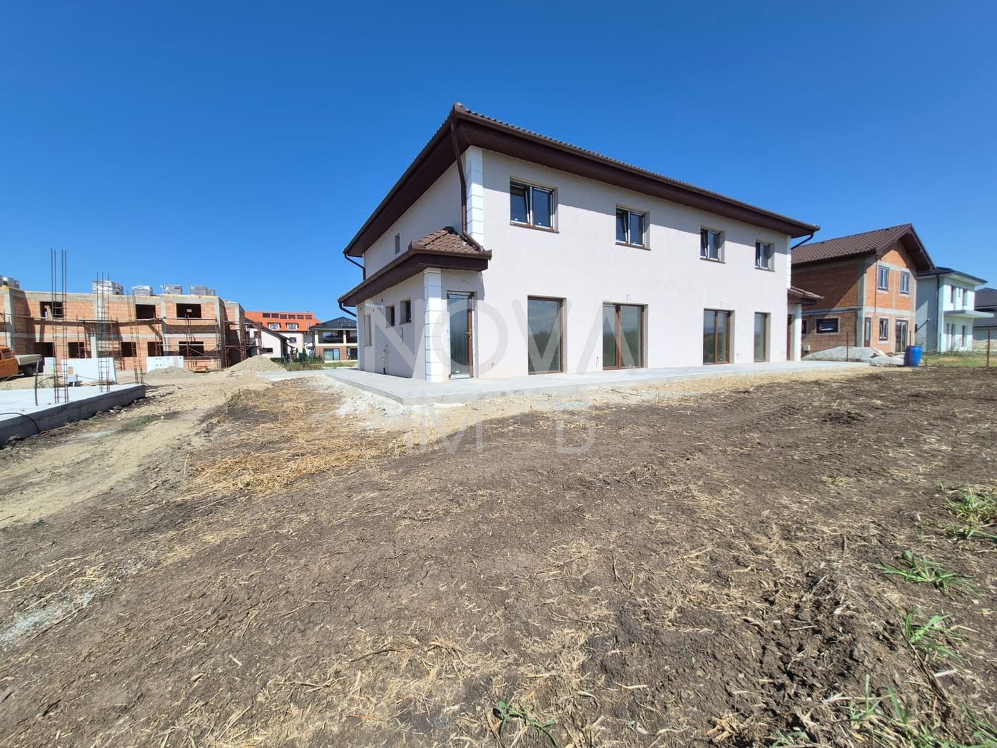 Casa tip duplex - Sura Mica - Poză 4