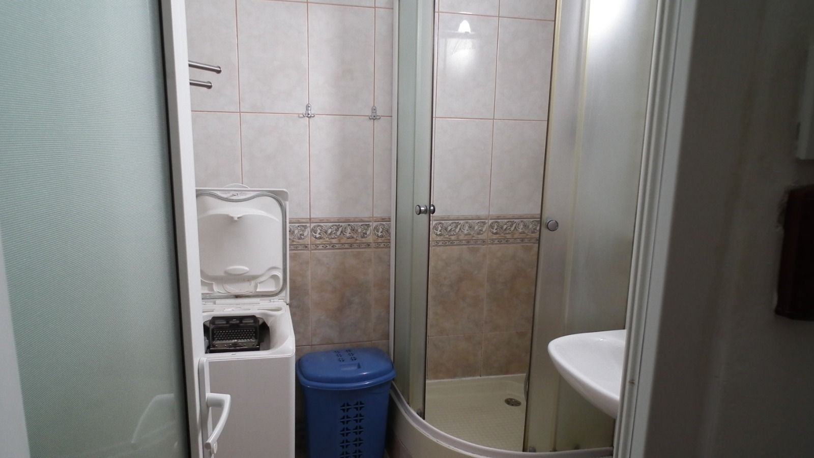 Garsonieră modernă de închiriat în zona Veteranilor-Lujerului - Poză 10