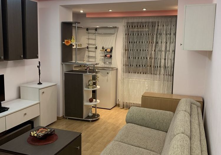 APARTAMENT SPATIOS | OBOR - Poză 1