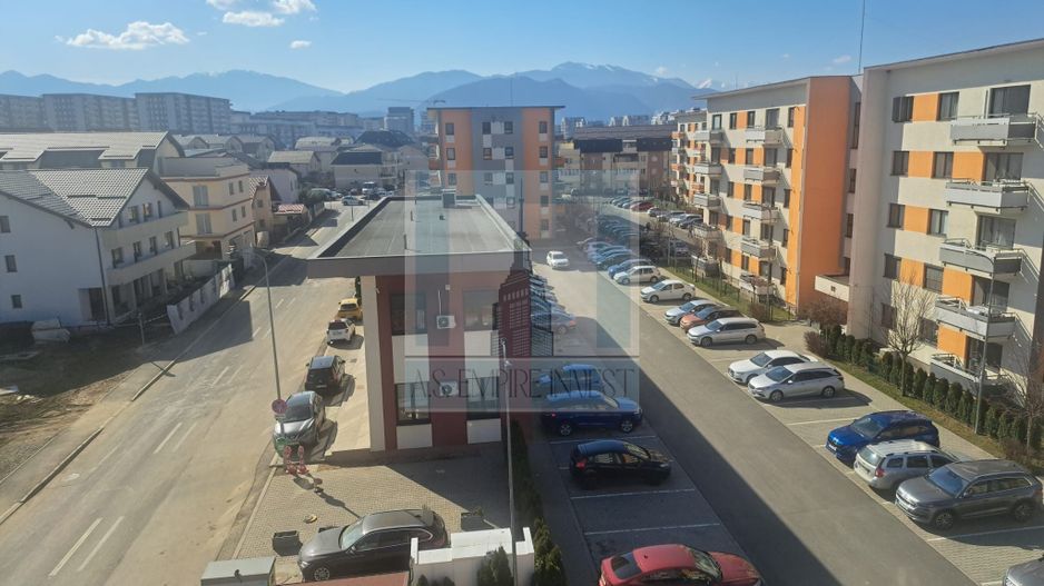 Apartament 3 camere + loc de parcare - zona Tractorul/Nicolae Labis - Poză 1
