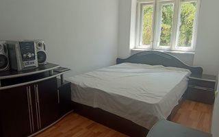 Apartament 3 camere-etaj 2-parcare- ideal investitie,  Ultracentral - Poză 1