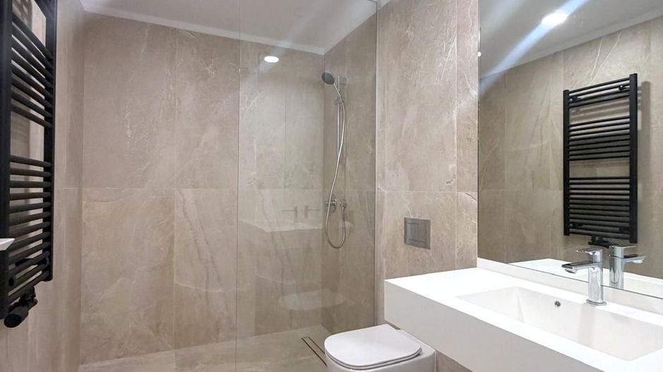 Studio dublu One Lake Club mobilat si utilat - Poză 9