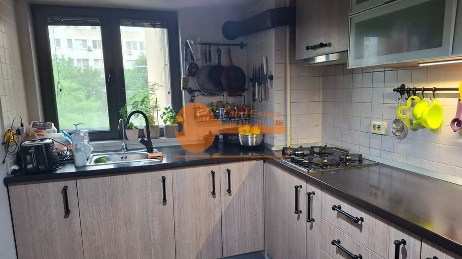 Apartament 3 camere – 77 mp | Etaj 4/11 | Loc de parcare | Zonă excelentă - Poză 2