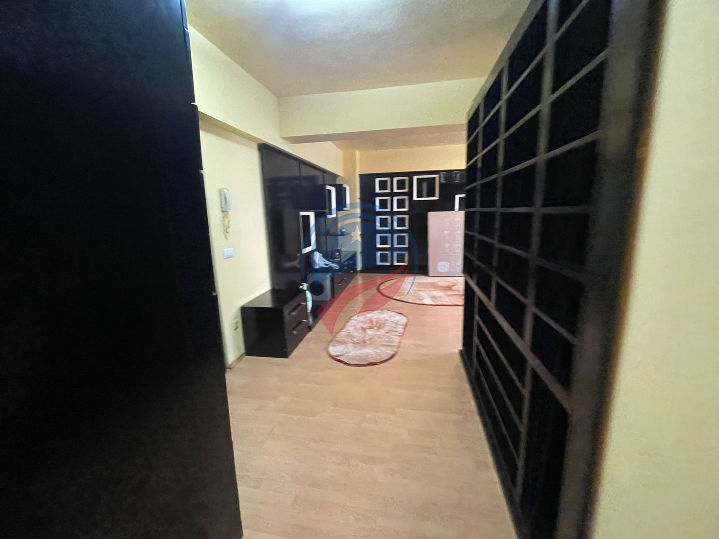 Apartament cu 3 camere zona Ultracentrala, vis-a-vis de Universitate - Poză 5