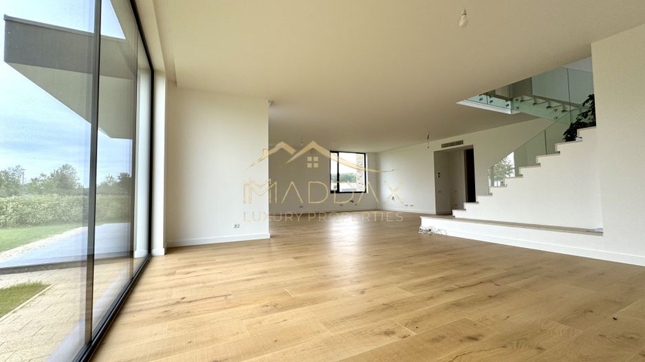 Vila Exclusivista in Mijlocul Naturii *959mp teren*/ 420mpc / Balotesti - Poză 16