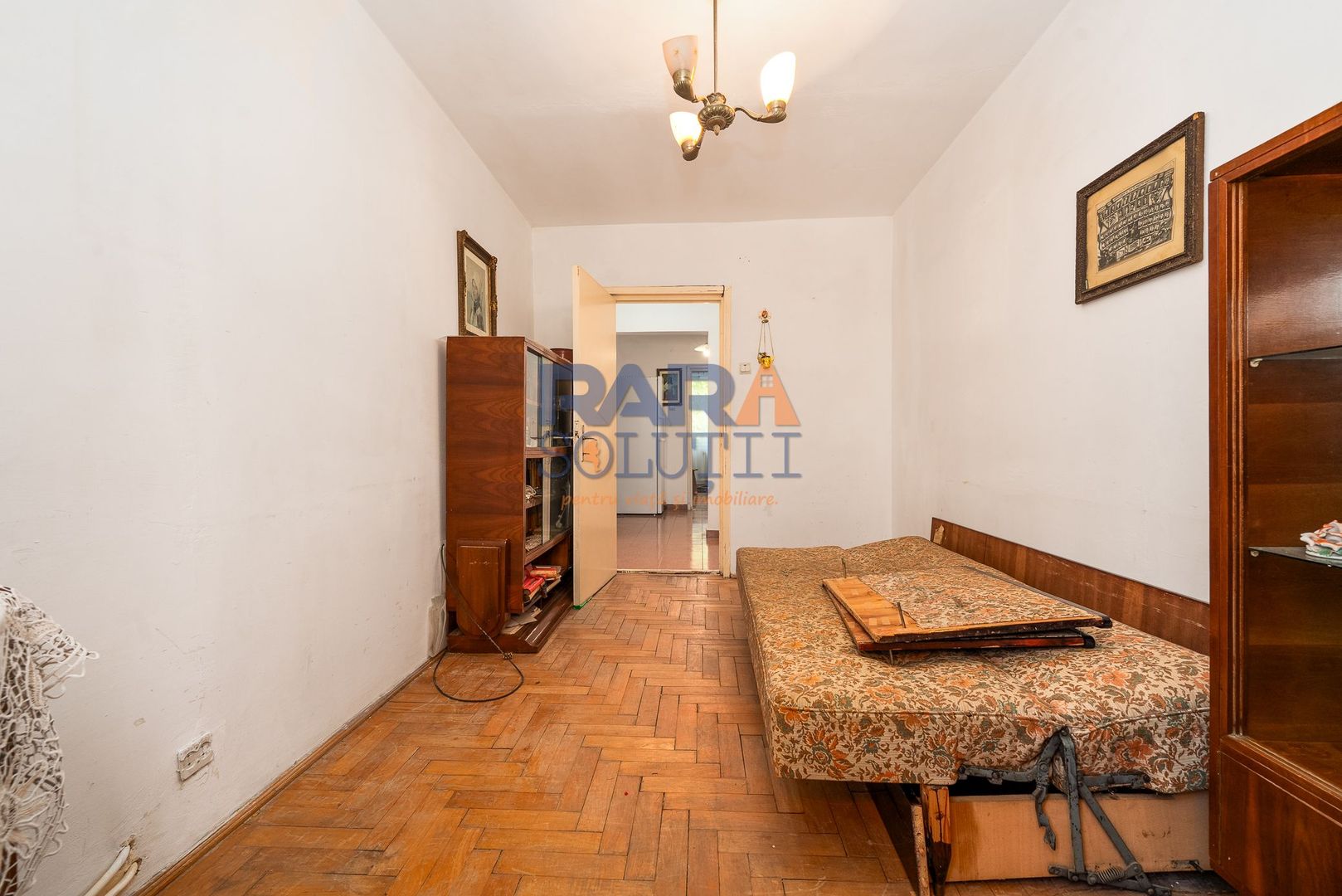 3 camere, etaj 1, lângă Primărie - Poză 11