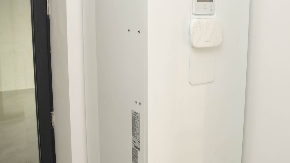 3 camere Titan Pallady - pompa de caldura- panouri solare - Poză 7