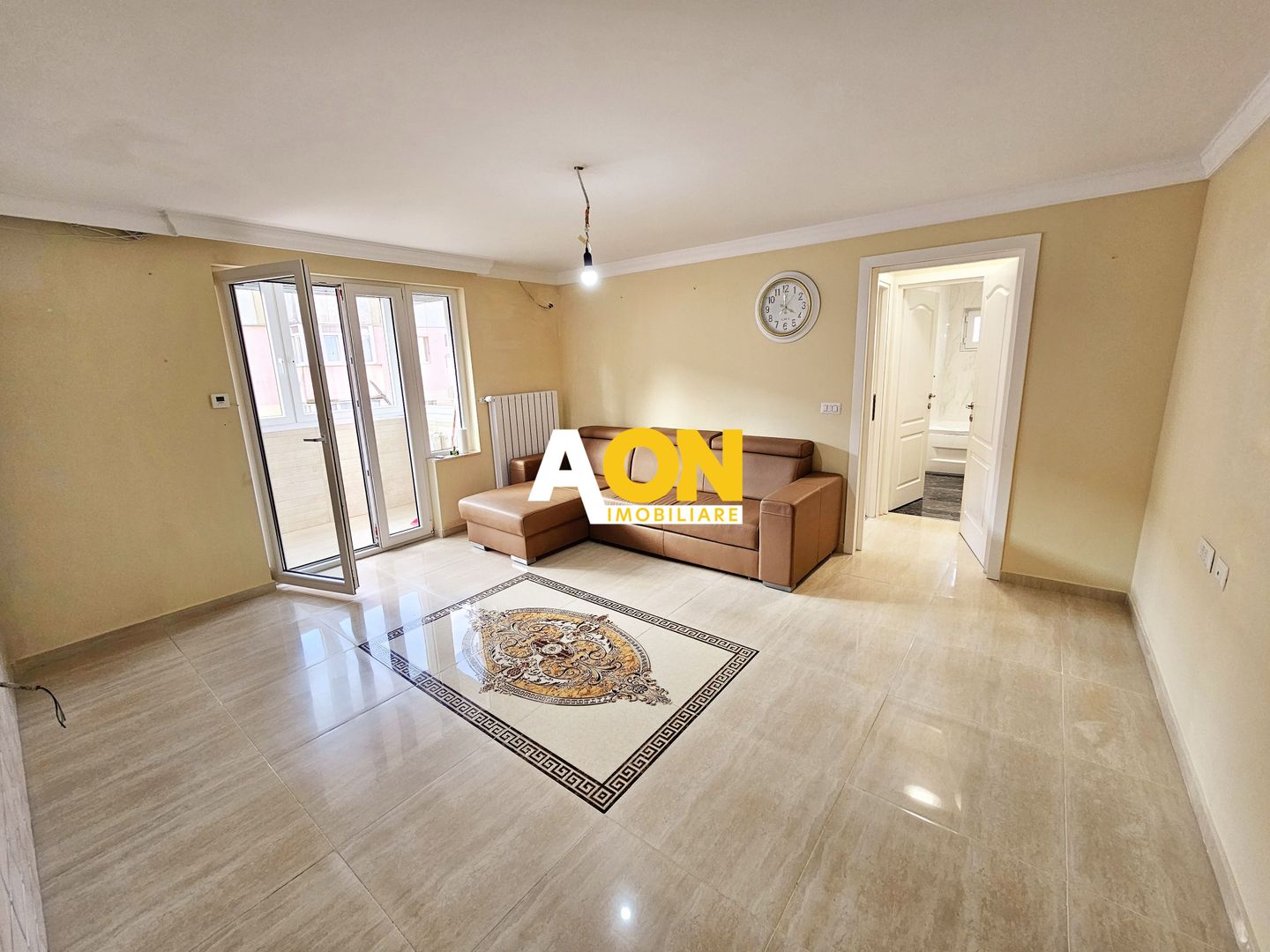 2 dormitoare, 57 mp utili, etaj 3, boxă, renovare premium, Ampoi 1 - Poză 1