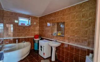 Casa cu 6 camere de vanzare | Teren 557 mp | Salonta | Bihor - Poză 12