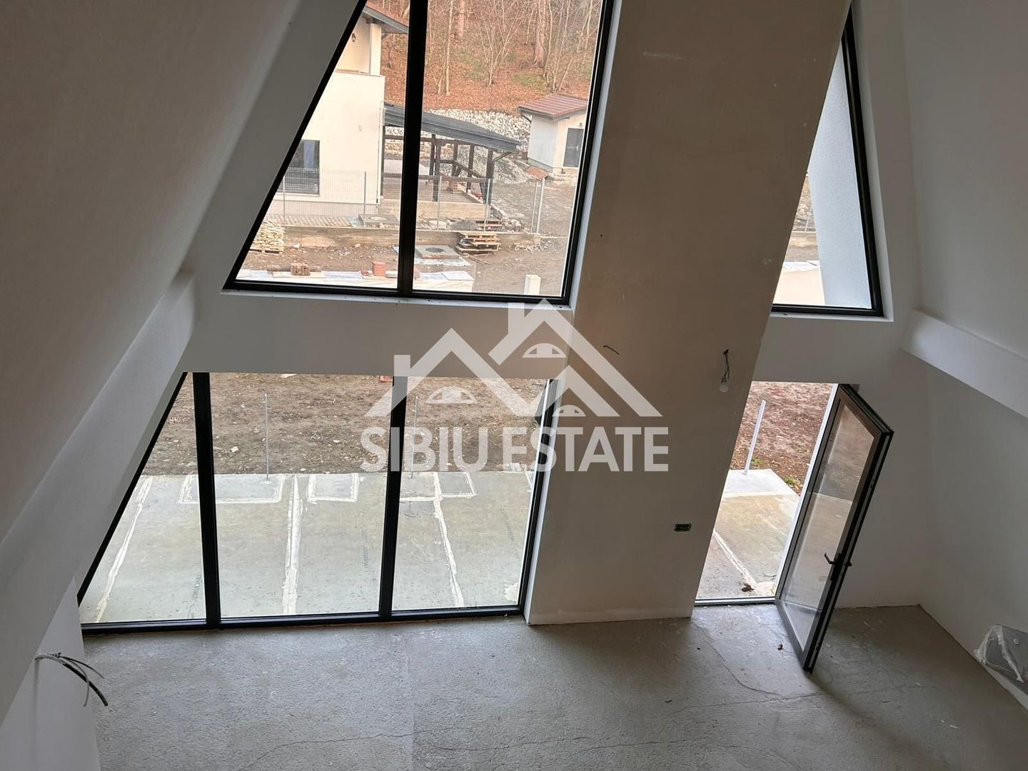 Casa / Cabana A-Frame moderna, 4 camere – Investitie - Poză 9