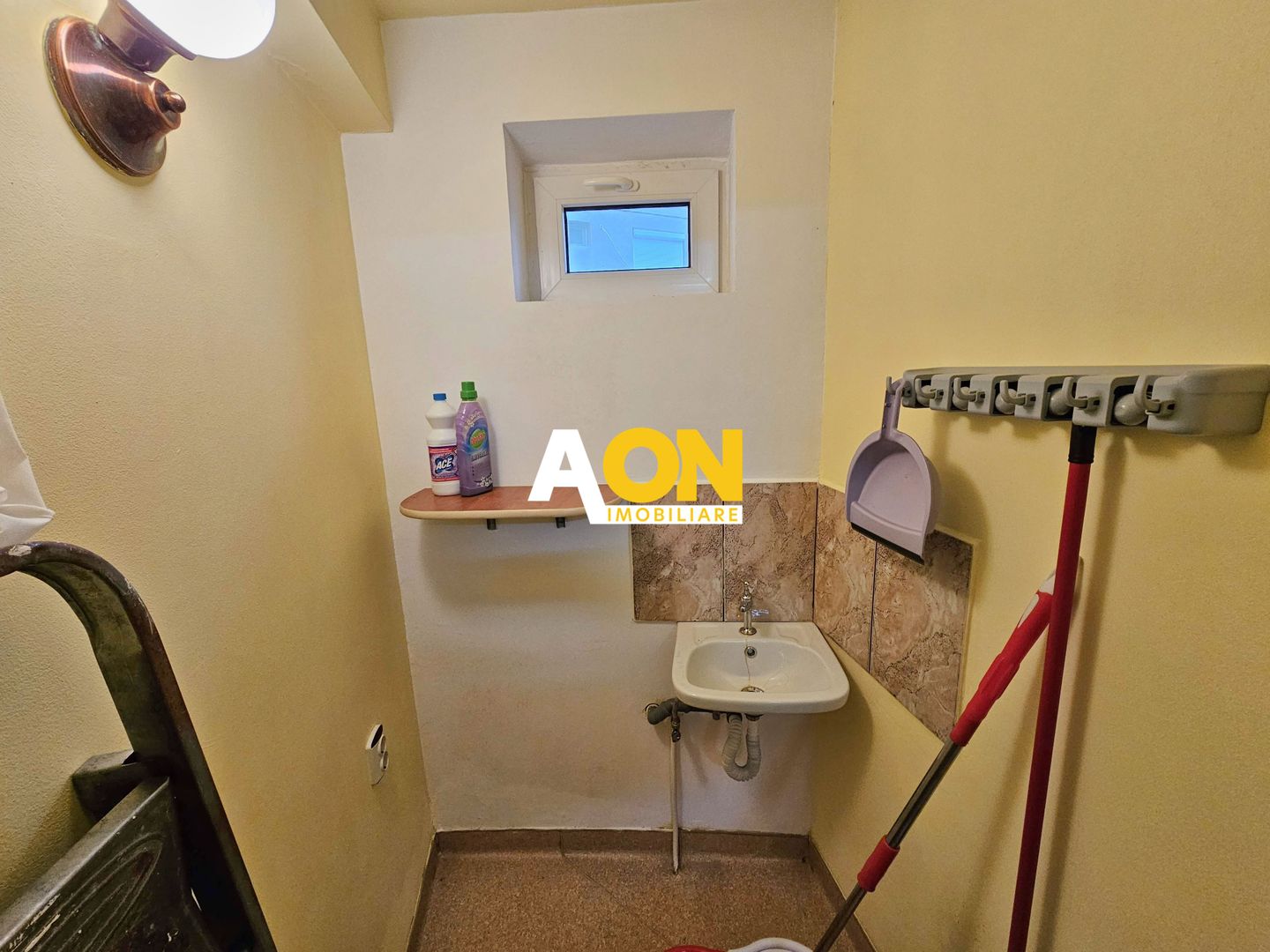 Spatiu comercial pretabil birouri, cabinete medicale, Cetate - Poză 19