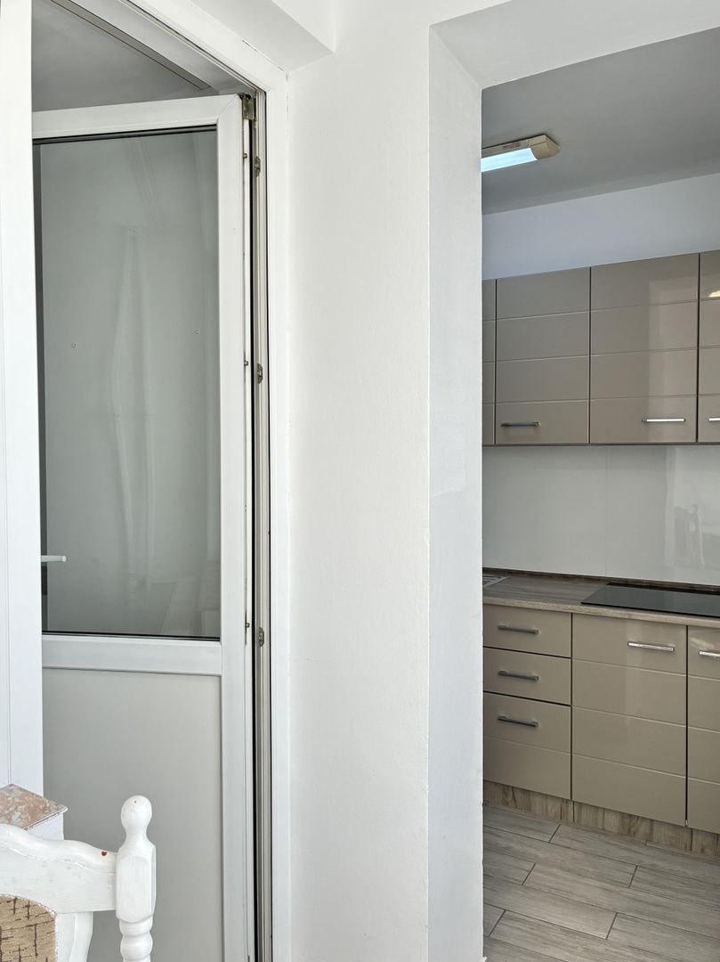 Apartament 1 camera Aluminei, Rogerius Oradea - Poză 4