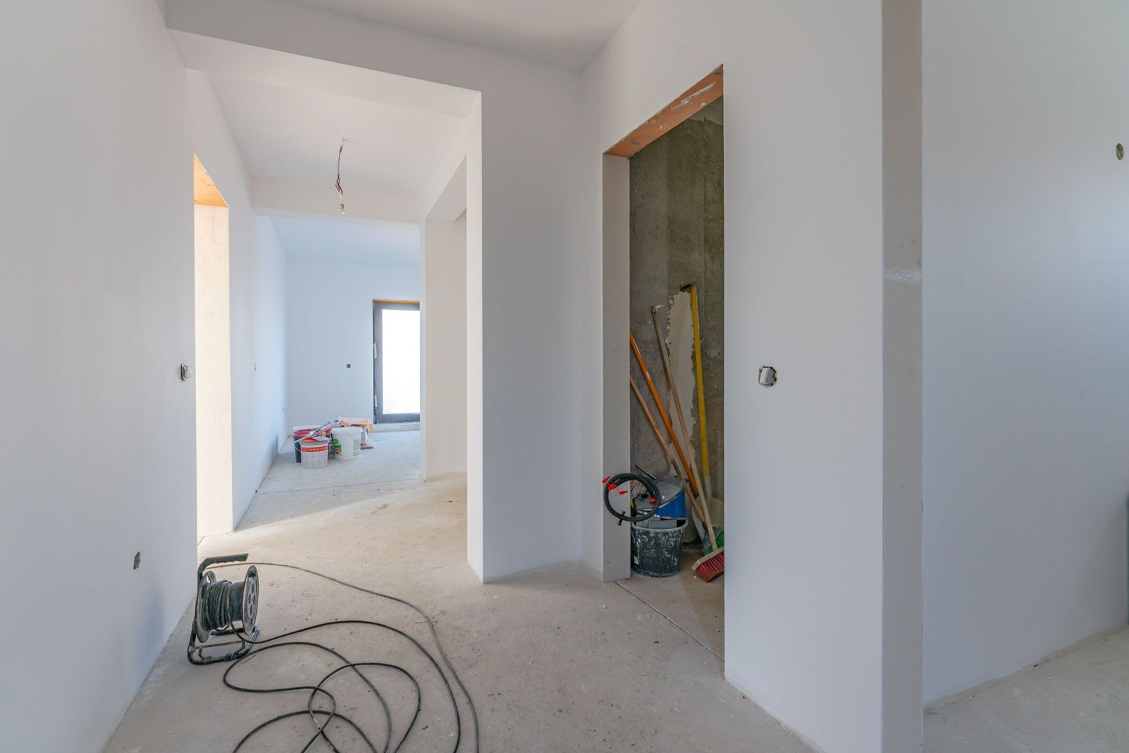 Casă nouă în Bod, P+M, de vânzare "la alb" sau "la cheie" - Poză 9