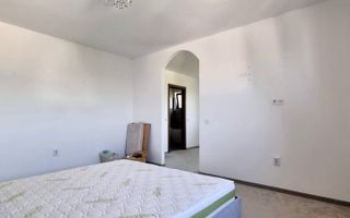 Vila la cheie cu grădină- sector 5 - Poză 20