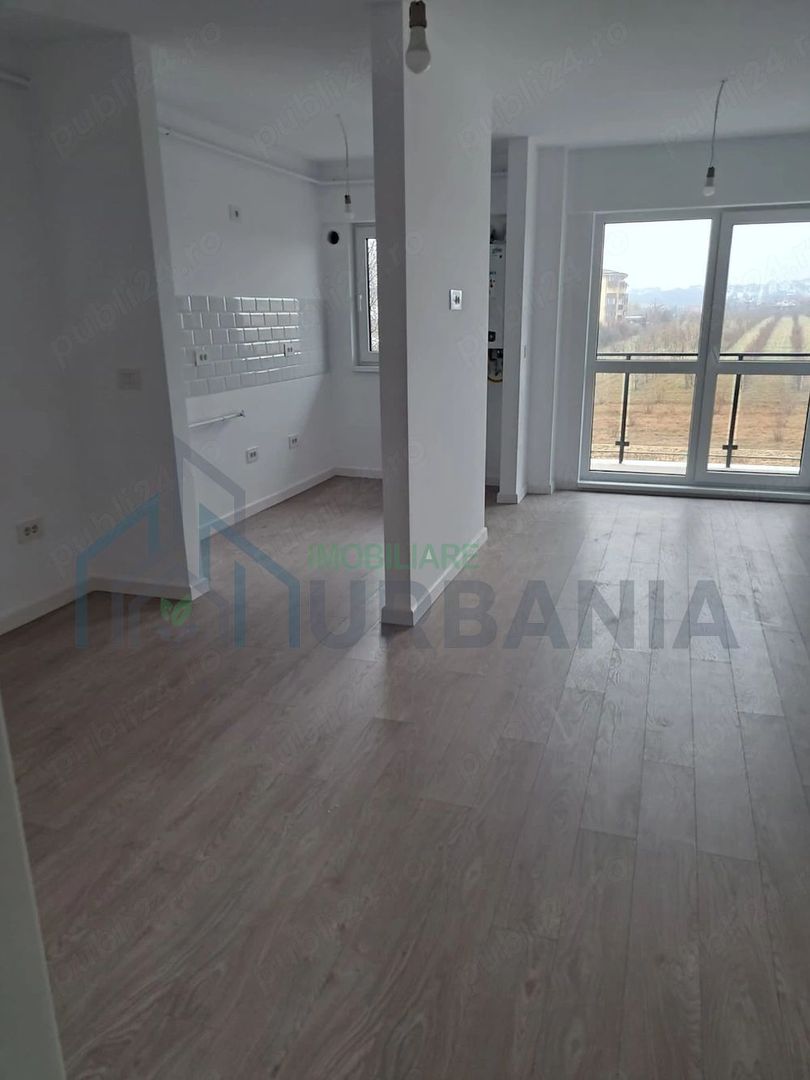 Persoană fizica, vând apartament cu o camera (42mp) - Poză 3