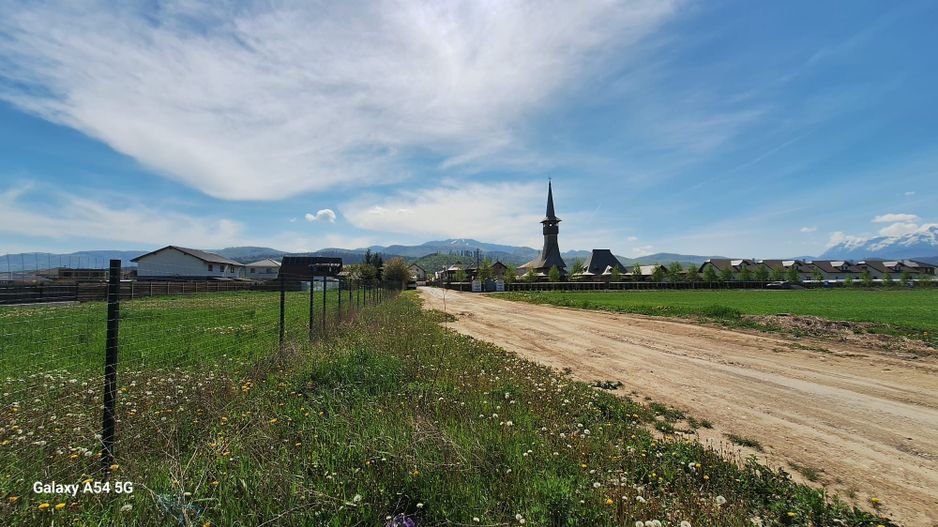 Cristian, teren 1840mp, intre case noi, utilitati, priveliste, 110 euro/mp - Poză 8