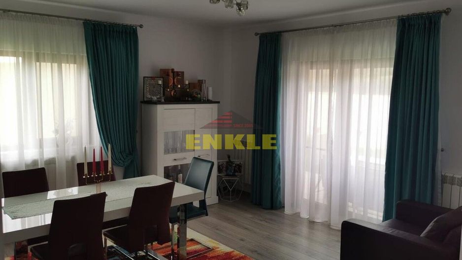 Casa , P+1+teren, 500 mp,situata in Curtesti ,pret 155000 Euro,mobilata si uitilata - Poză 8