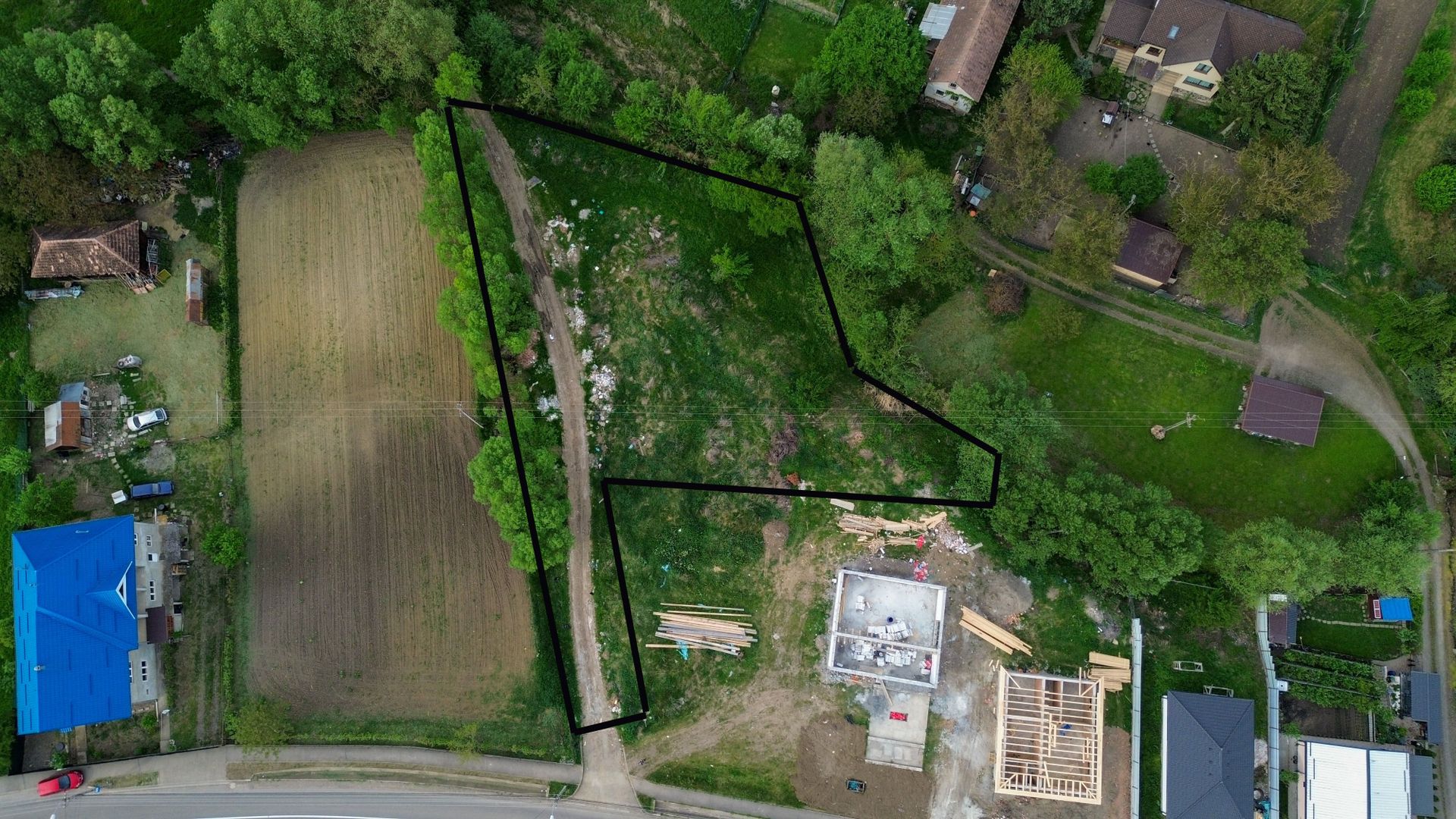 Teren Unirii - 2169 mp - intrare asfalt  - toate utilitatile - Poză 3
