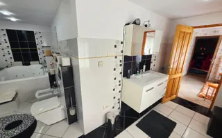 Vilă premium 5 camere cu salină și garaj | Coțofenești - Poză 52