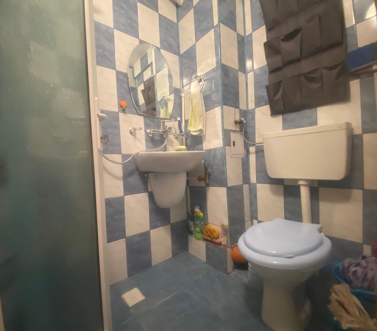 Aproape de Piata 1 Mai! Inchiriere apartament -2 camere-Targoviste-M8 - Poză 8