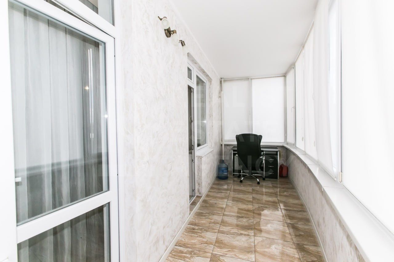 Chirie, apartament, 3 camere, Strada Sfatul Ţării, Centru - Poză 13