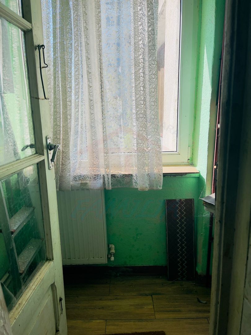 Apartament 2 camere, Faleza (P-uri)  Etaj 3, Vedere la Dunăre, Galati - Poză 4