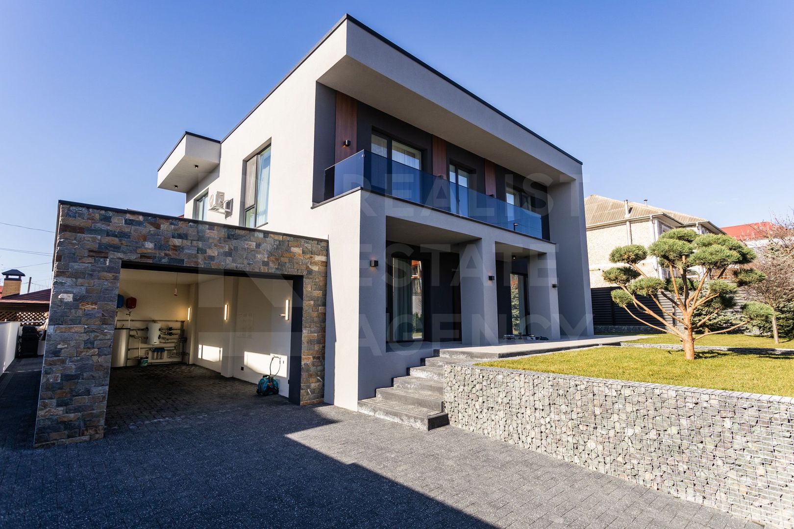 Vânzare, high-tech de lux, 6 camere, Rîșcani - Poză 1