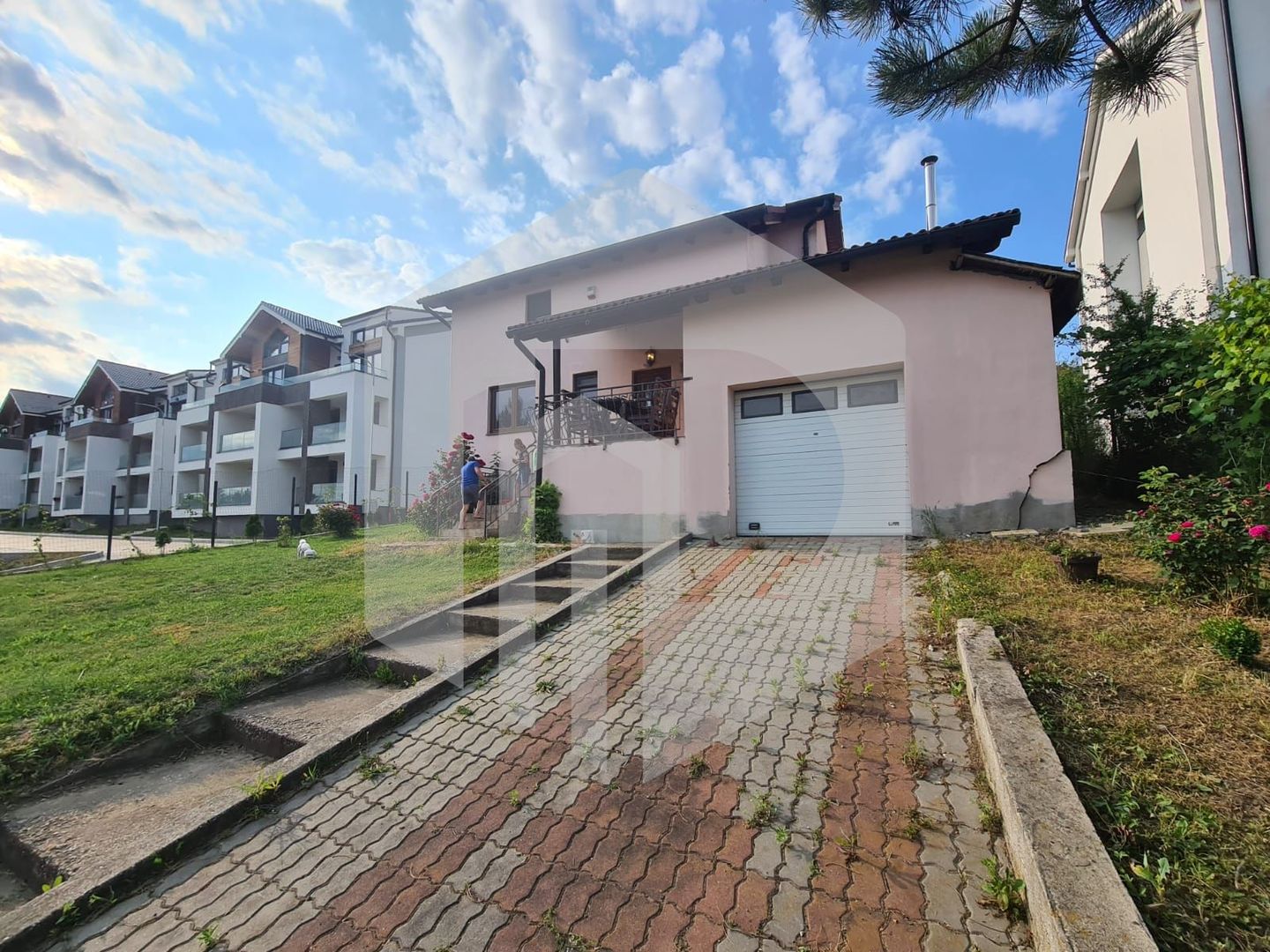 Casa individuala | 120mpu | 670mp teren | Da Vinci | Mobilata Utilata - Poză 5