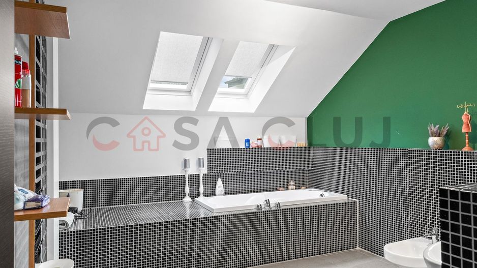 Casa Individuala, La Cheie, Garaj -cu 3 locuri, Gradina, 2 Terase, Manastur!! - Poză 12