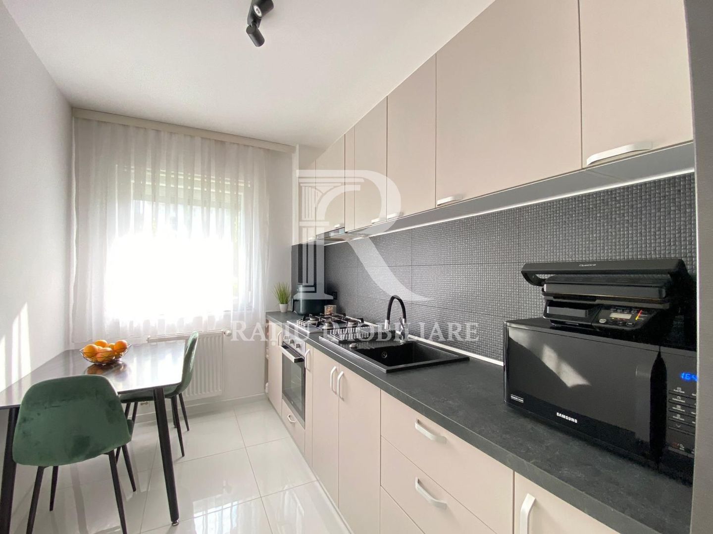 Apartament modern cu 2 camere, la cheie | Prima Nufărul | Oradea - Poză 4