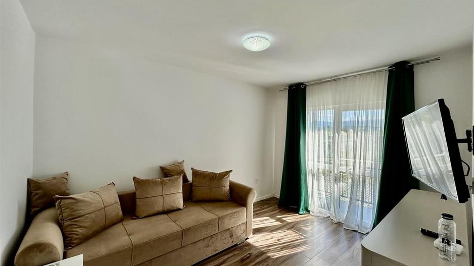 Apartament 2 camere, decomandat, 2 locuri de parcare - C. Arhitectilor - Poză 1