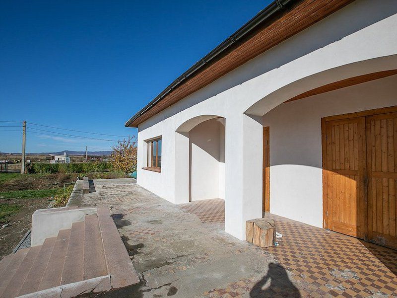 Domeniu de 9000 mp - Ideal pentru Dezvoltare Imobiliară sau Business de Lux! - Poză 8