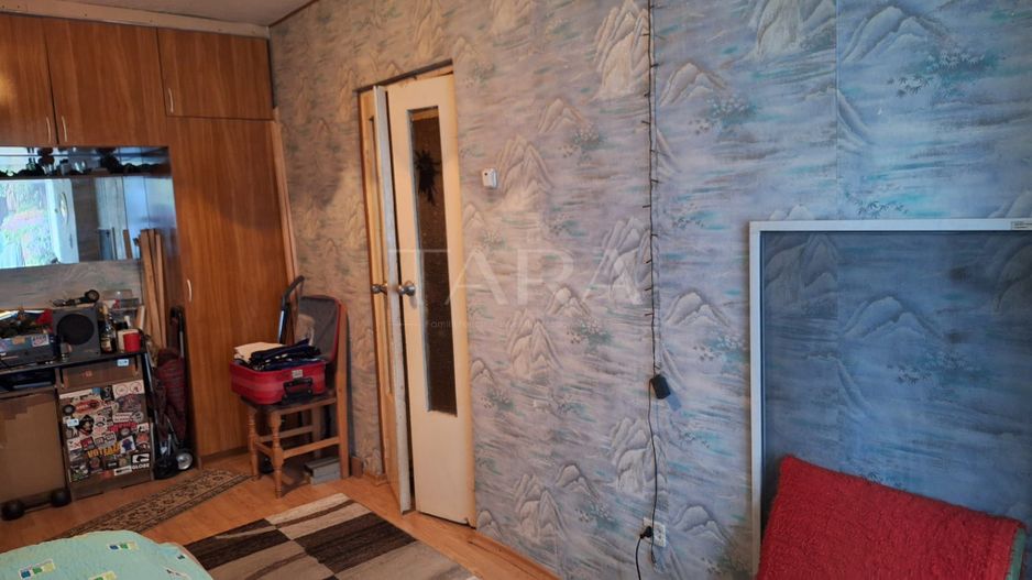 Apartament cu 4 camere decomandat în cartierul Mănăștur, Cluj-Napoca. - Poză 11