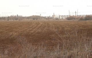 OTOPENI - Ferme, 30.400 mp. teren intravilan construibil cu deschidere de 450 ml. - Poză 2