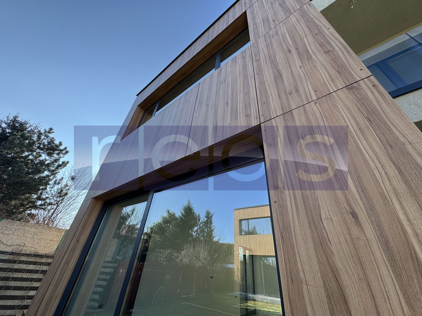 UPnorth Corbeanca - Poză 3