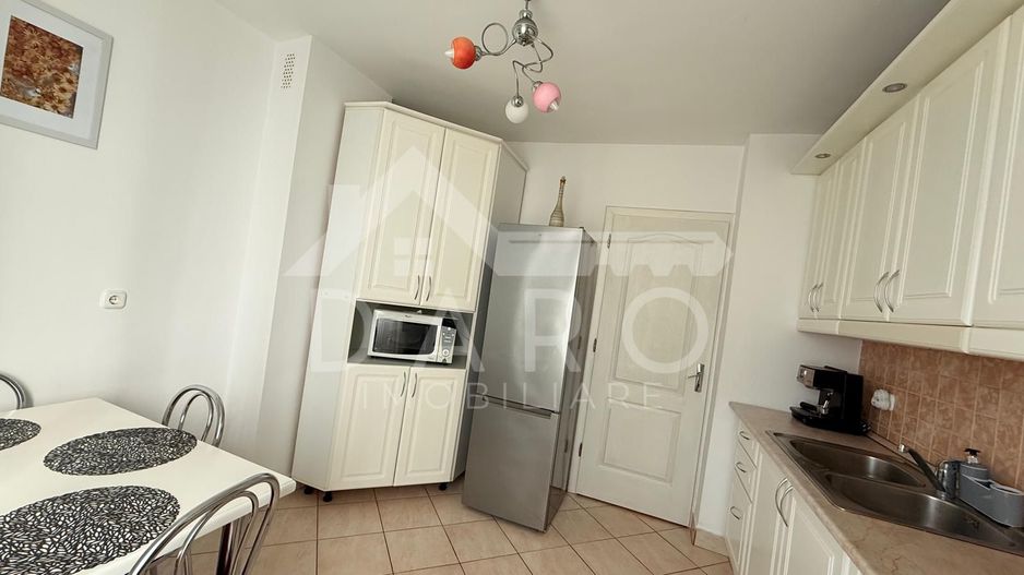 Închiriez apartament cu 2 camere in Tg Mureș, zonă centrală - Poză 3