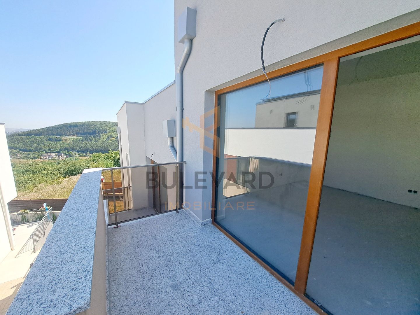 Casa tip duplex in zona Vivo Mall,  str Razoare Floresti - Poză 18