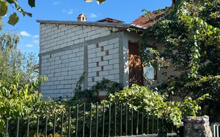 VILA 6 CAMERE, CAMPULUNG, TEREN 196 MP - Poză 38