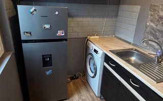 Apartament cu 3 camere - zona Cantemir, Podu Ros - 450€ - Poză 6