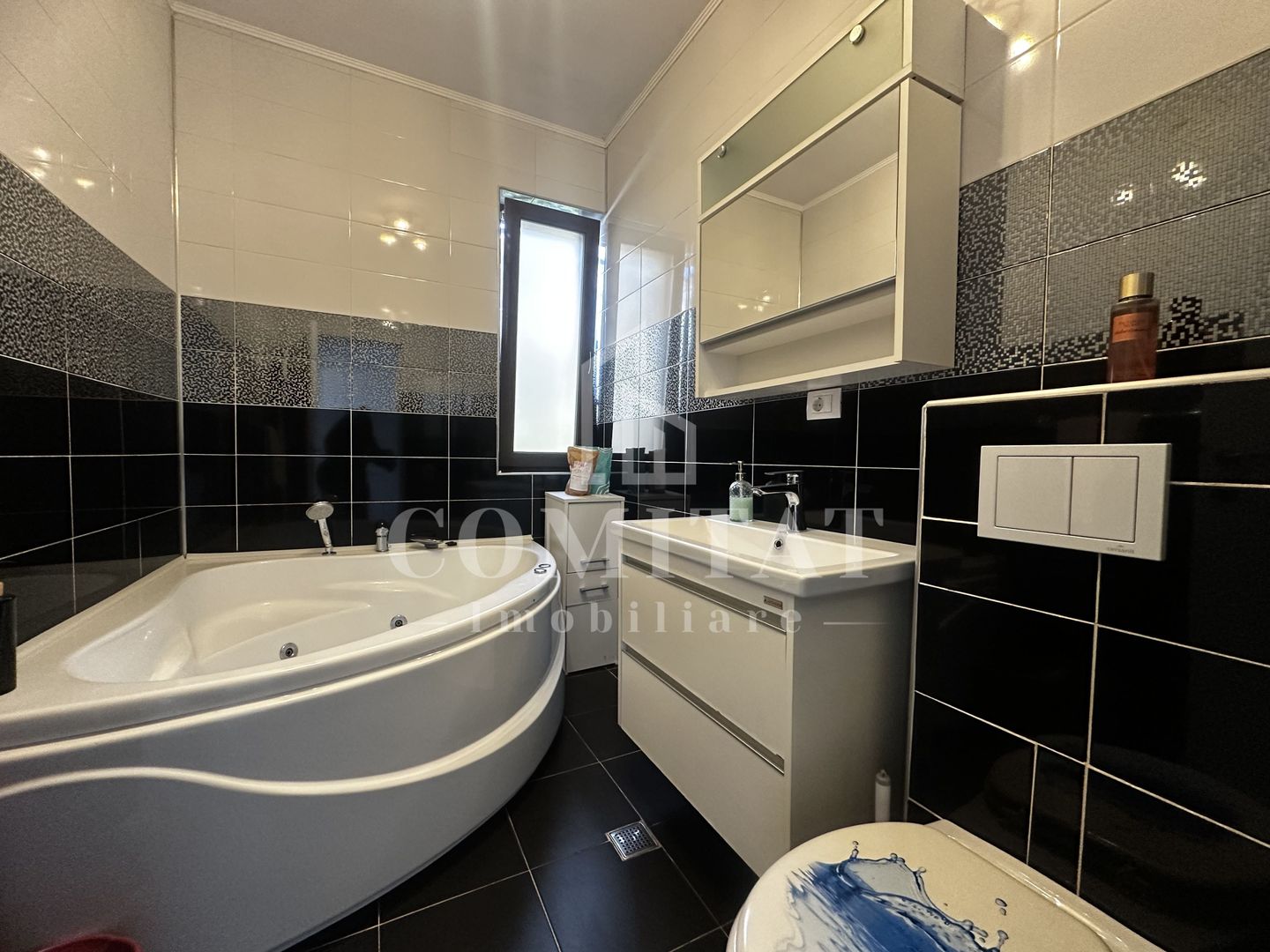 Apartament la cheie | Etaj intermediar | Cartier Terra-Floresti - Poză 14