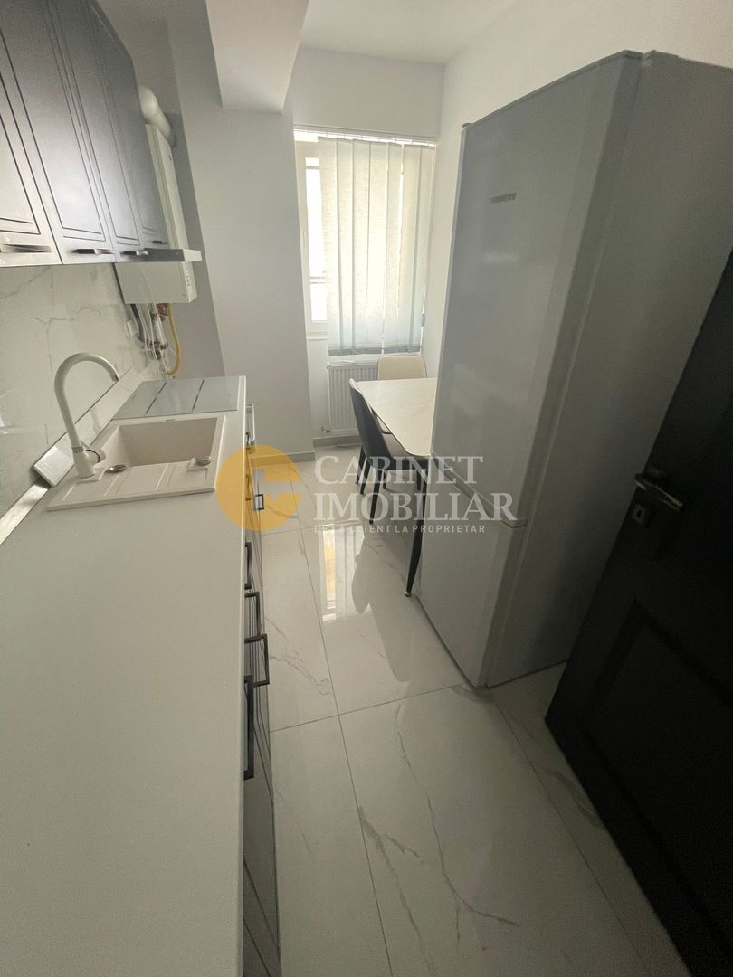 3 camere Decomandat - loc parcare - boxa - mobilat - INTABULAT - Poză 2
