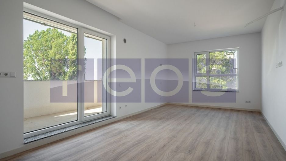 VANZARE AP 3 CAMERE | GHENCEA | 80 MP | DECOMANDAT | METROU | - Poză 1