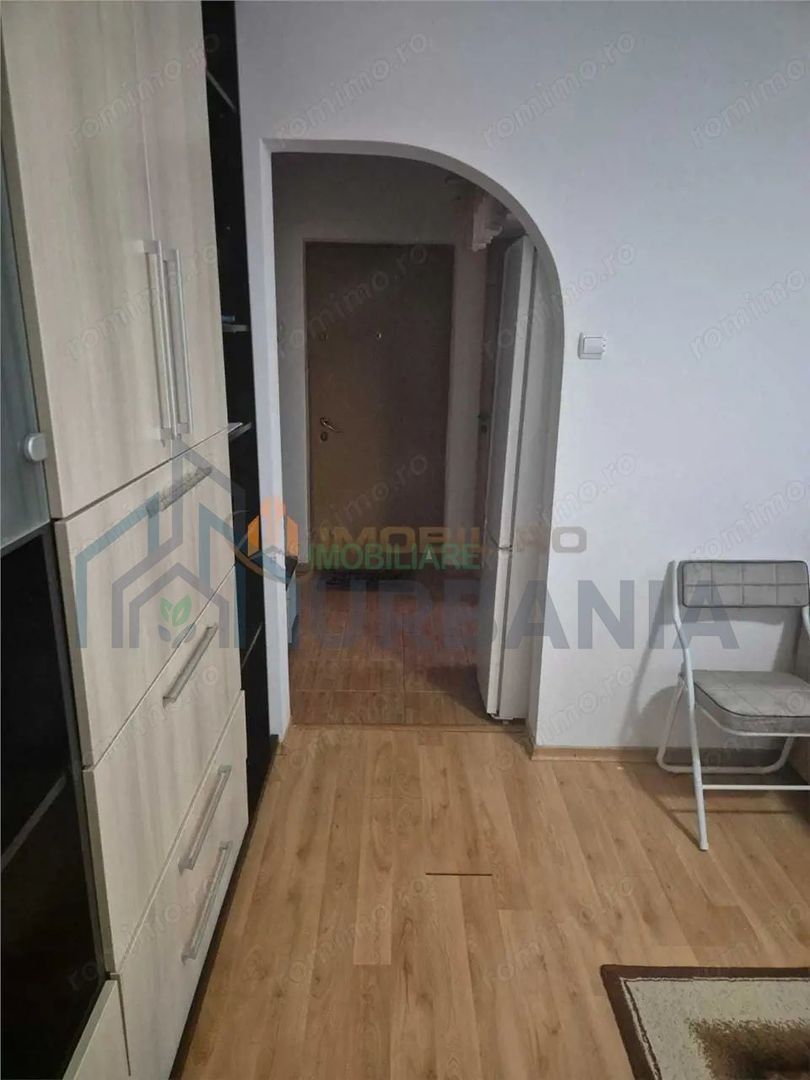 Apartament 2 camere Dacia (bloc cu acoperis) - Poză 3