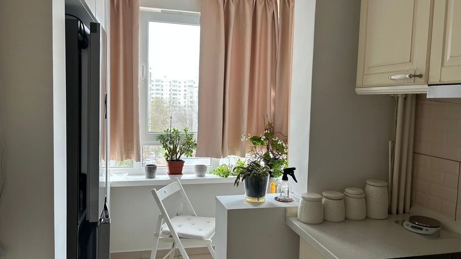 Apartament 2 camere, mobilat modern, metrou 1 Decembrie 1918 - Poză 3