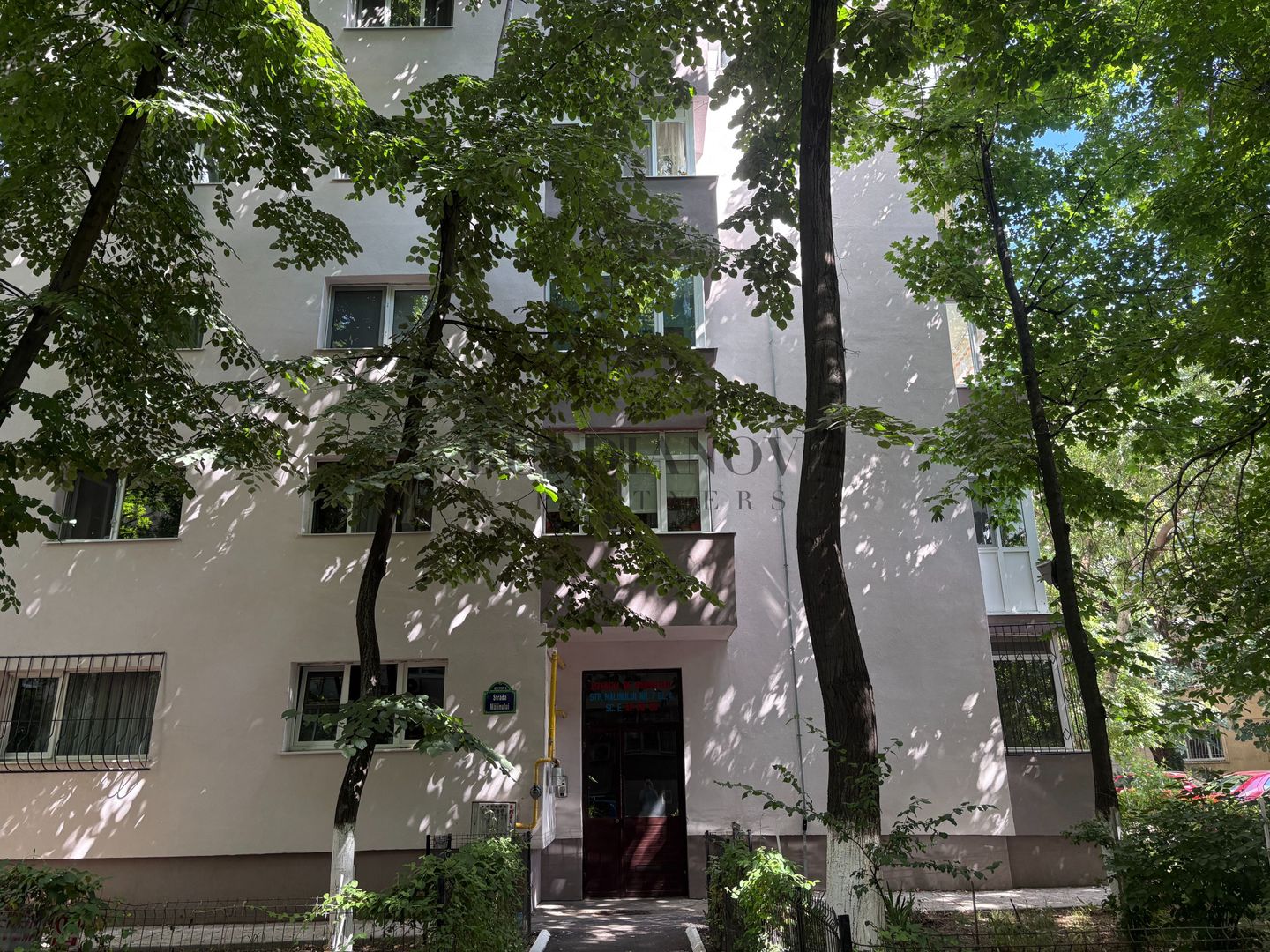 Apartament cu 2 camere - Metrou Gorjului - Str. Mălinului - Poză 18